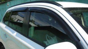 Дефлектори вікон передні+задні к-т 4шт темні Mitsubishi Outlander 2013 - 2020 EGR 92460034B 92460034B фото