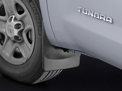 Брызговики передние, 2штуки Toyota Tundra 2014 - 2021 WeatherTech 110034 110034 фото