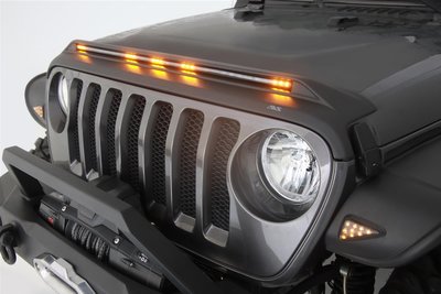 Дефлектор капота клеющий Aeroskin со светодиодной лентой черный матовый Jeep Wrangler JK 2007 - 2018 AVS 753060 753060 фото