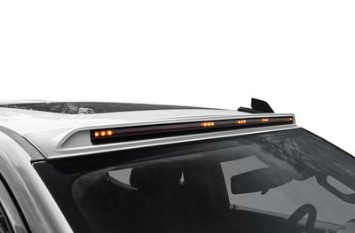 Дефлектор лобового стекла Aerocab белый Toyota Tacoma 2021 - 2023 AVS 698079-40 698079-40 фото