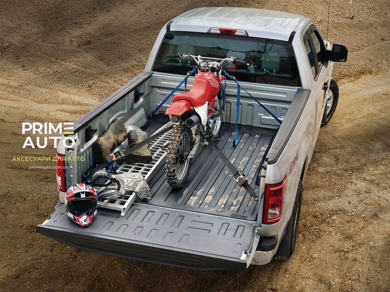 Лайнер вирівнюючий днище кузову Chevrolet Silverado 2500 2007 - 2019 чорний WeatherTech 32U6905 32U6905.. фото