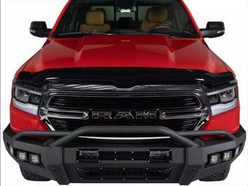 Дефлектор капоту темно-димчастий Ram 1500 2019-2026 AVS 23953 23953 фото