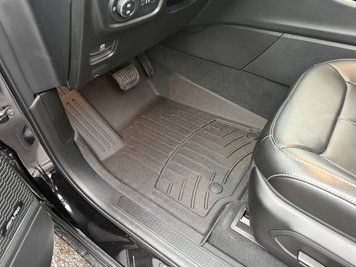 Коврики автомобильные 3D Лайнеры High Performance передние Jeep Grand Cherokee 2021 - 2026 черный WeatherTech 4416961IM 4416961IM фото