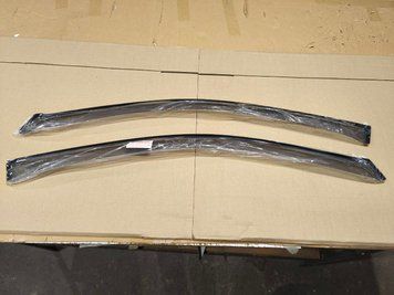 Дефлектори вікон передні Toyota Corolla 2006 - 2013 Toyota PZ451-E3530-00 PZ451-E3530-00 фото