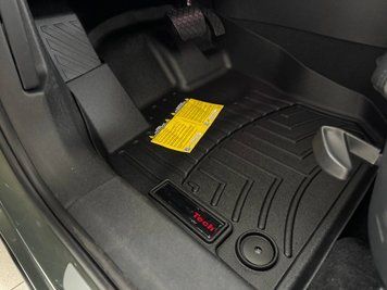 Коврики автомобильные 3D Лайнеры передние Skoda Kodiaq 2025+ чорный WeatherTech 4419061 4419061.. фото