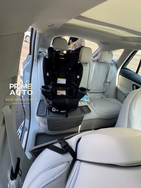 Коврик для детского автокресла размер 46х59 серый WeatherTech 81CSP01GY 81CSP01GY фото