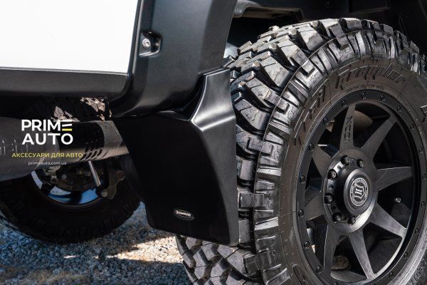 Брызговики задние GMC Sierra 1500 2016-2018 гладкие BLACK Bushwacker MUD-40122 MUD-40122:. фото
