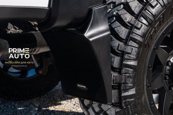 Брызговики задние GMC Sierra 1500 2016-2018 гладкие BLACK Bushwacker MUD-40122 MUD-40122:. фото