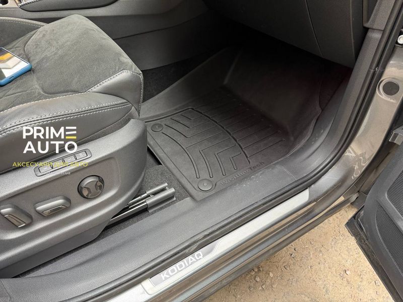 Килими автомобільні 3D Лайнери High Performance передні Skoda Kodiaq 2017 - 2024 чорний WeatherTech 449891IM 449891IM&hellip;. фото