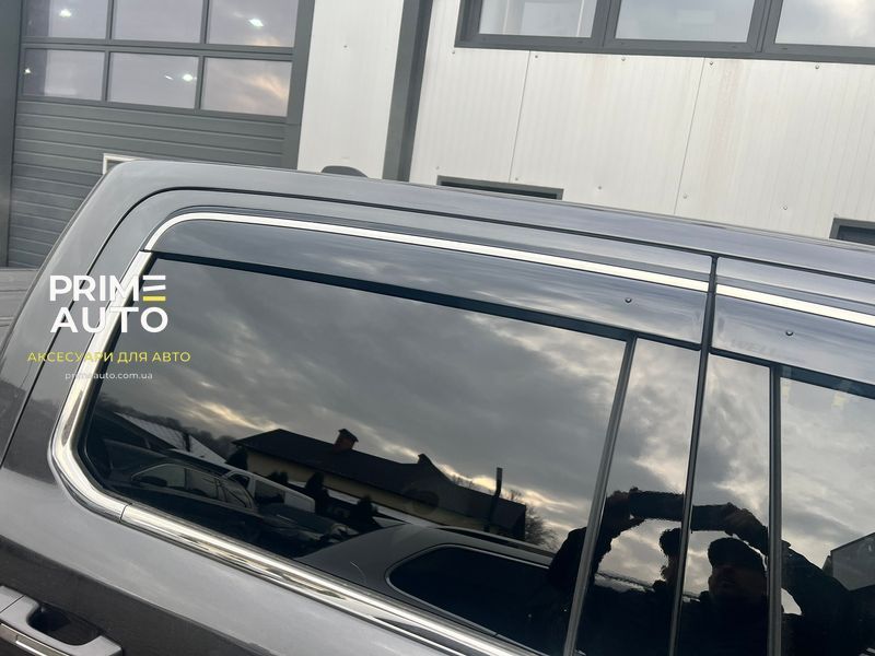 Дефлектори вікон к-т 4 шт з хромованим молдингом Ram 1500 TRX 2019-2024 Wellvisors 3-847DG009 3-847DG009. фото