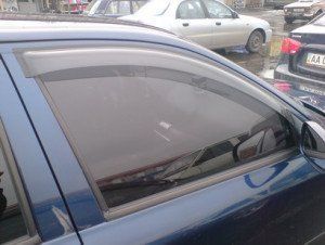Дефлектори вікон передні к-т 2шт димчаті Skoda Octavia 1999 - 2004 EGR 91281001B 91281001B фото