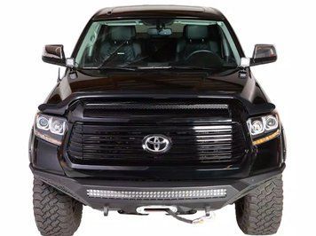 Дефлектор капоту Bugflector II темно-димчастий Toyota Tundra 2014 - 2021 AVS 25094 25094 фото
