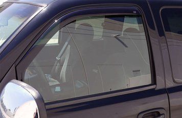 Дефлектори вікон к-т 4 шт вставні Cadillac Escalade 2003 - 2006 темні Standard Extended EGR 561521 561521 фото