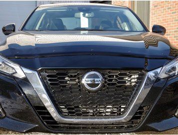 Дефлектор капота Nissan Altima 2019-2025 USA гладкий FormFit HD13A19 HD13A19 фото