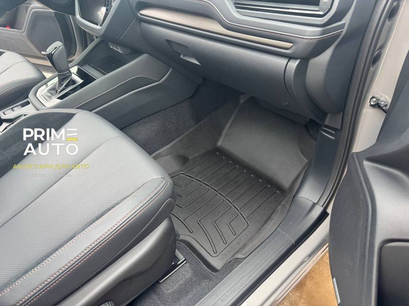 Килими автомобільні 3D Лайнери High Performance передні Subaru Forester 2025-2026 чорний WeatherTech 4418821IM 4418821IM фото