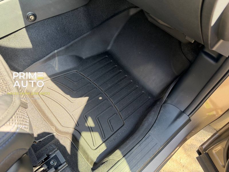 Килими автомобільні 3D Лайнери High Performance передні Subaru Forester 2025-2026 чорний WeatherTech 4418821IM 4418821IM фото