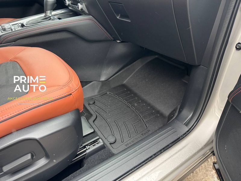 Килими автомобільні 3D Лайнери High Performance передні Mazda CX-5 2017 + чорний WeatherTech 4411871IM 4411871IM фото