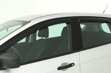 Дефлектори вікон клеючі темні Nissan Versa 2020- 2025 к-т 4 шт AVS 94199 94199 фото