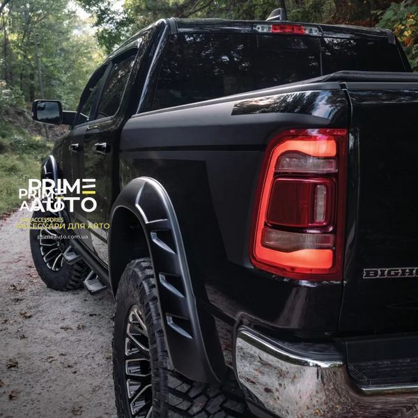 Расширители арок комплект 4 шт RAM/Dodge Ram 1500 Classic 2009-2018 DRT-style черный Bushwacker 50932-02 50932-02 фото