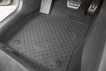 Килимки гумові автомобільні 4 шт чорні Skoda Rapid 2012 - 2019 Doma 217884 217884 фото
