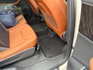 Коврики автомобильные 3D Лайнеры High Performance второй ряд Audi Q7/SQ7 2017-2026 черный WeatherTech 448872IM 448872IM фото