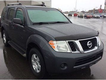Дефлектор капота Nissan Pathfinder 2008-2012 гладкий FormFit HD13F08 HD13F08 фото