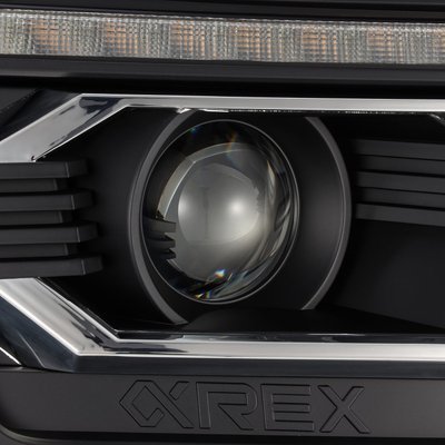 Передні фари Toyota Tacoma 2012-2015 LED LUXX серія чорні AlphaRex AHL-TT12-PL-SA-B AHL-TT12-PL-SA-B фото
