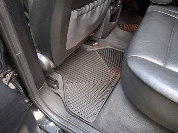 Коврики резиновые второго ряда BMW X6 2007 - 2013 черный WeatherTech W144 W144 фото