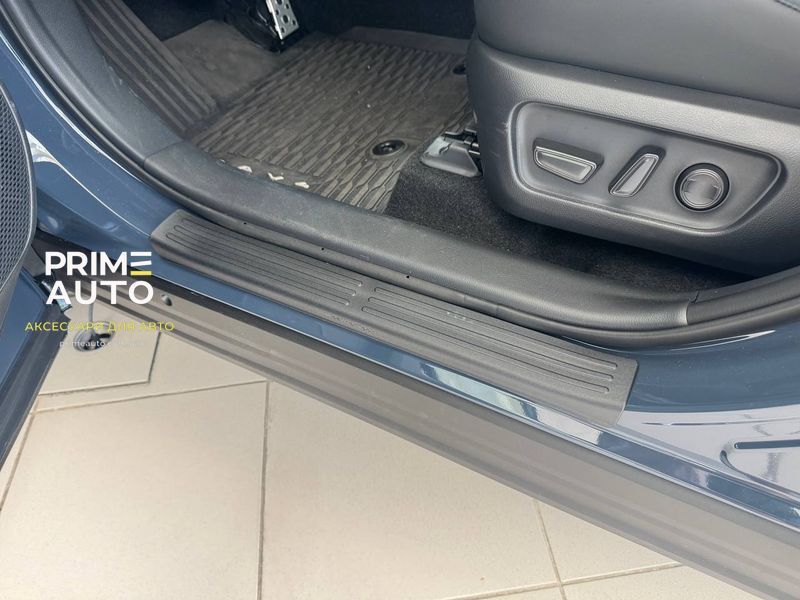 Накладки на пороги 4штуки Toyota RAV4/Plug-In /Hybrid 2019 - 2026 чорний WeatherTech ST001K1 ST001K1 фото