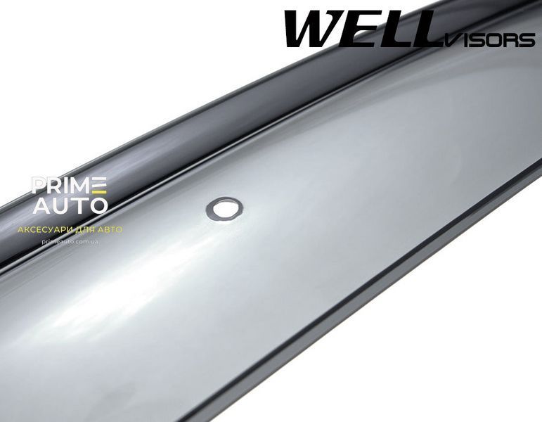 Дефлекторы окон к-т 4 шт с черным хромированным молдингом Ford Focus 2012 - 2018 Wellvisors 3-847FD001 3-847FD001 фото