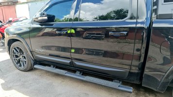 Молдинги боковые Dodge RAM 1500 new 2019-2023 черный AIR DESIGN CH07D06 CH07D06 фото