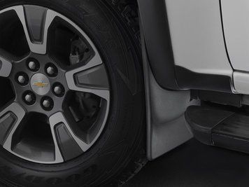 Брызговики передние 2штуки Chevrolet Colorado 2015 - 2022 WeatherTech 110052 110052. фото