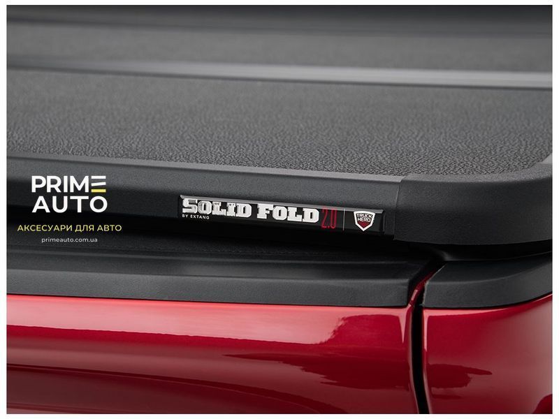 Кришка кузова Solid Fold 20 Toyota Hilux 2015 - 2020 матовый черный Extang 83640 83640 фото