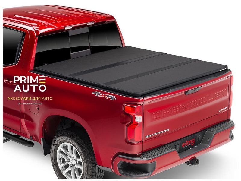 Кришка кузова Solid Fold 20 Toyota Hilux 2015 - 2020 матовый черный Extang 83640 83640 фото