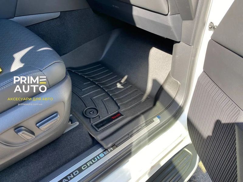 Килими автомобільні 3D Лайнери передні Toyota Land Cruiser 300 2022 - 2025 чорний WeatherTech 4417131 4417131. фото