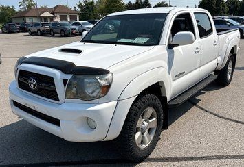Дефлектор капота Toyota Tacoma 2005-2011 гладкий FormFit HD20E05 HD20E05 фото