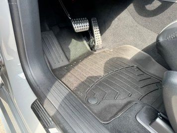 Коврики автомобильные 3D Лайнеры High Performance передние Mercedes-Benz Maybach GLS SUV 2020 - 2024 черный WeatherTech 4415331IM 4415331IM.. фото
