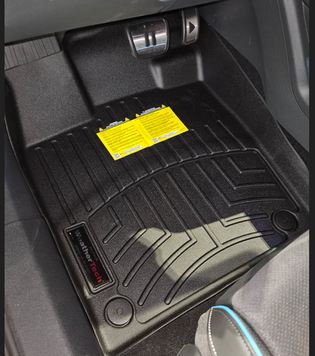 Коврики автомобильные 3D Лайнеры передние Volkswagen ID.7 2025 черный WeatherTech 4418501 4418501 фото
