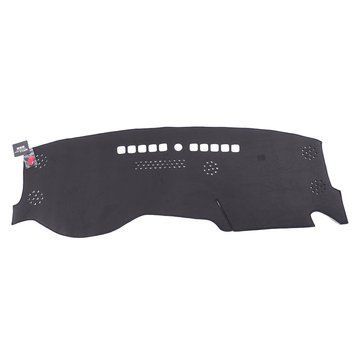 Килимок на панель приладів Audi A4 2009 - 2016 Wellvisors 3-777AU008 3-777AU008 фото