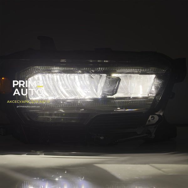 Передні фари Toyota Tacoma 2016- 2025 LUXX-Series Alpha-Black AlphaRex 880702 880702 фото