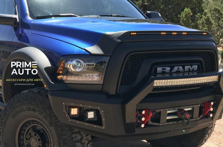 Дефлектор капота со светодиодной лентой Ram 1500 2019-2026 черный матовый AVS 753163 753163 фото