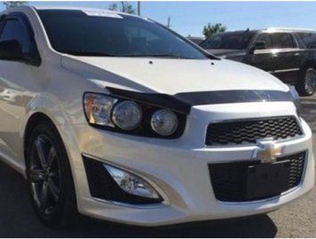 Дефлектор капоту Chevrolet Sonic 2012-2016 гладкий FormFit HD5T12 HD5T12 фото