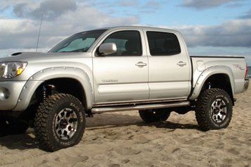 Расширители арок комплект 4 шт Toyota Tacoma 2005-2011 Pocket-style черный Bushwacker 31925-02 31925-02 фото