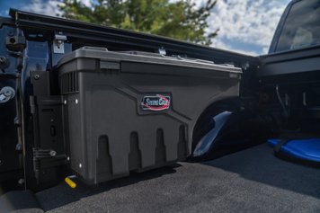 Ящик кузову, водійська сторона Ford Ranger USA 2019 + UnderCover SC206D SC206D фото