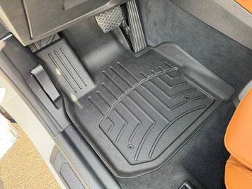 Килими автомобільні 3D Лайнери High Performance передні BMW X3 2018 - 2025 чорний WeatherTech 4412731IM 4412731IM фото